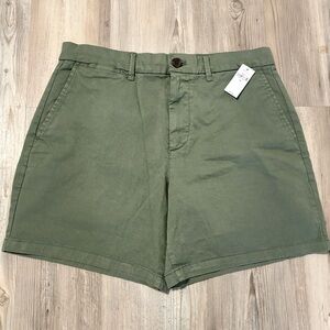 GAP 6” Short – Olive Green – Size 30 – NWT